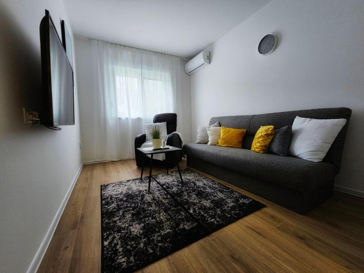 Marija Apartman Osijek Extérieur photo