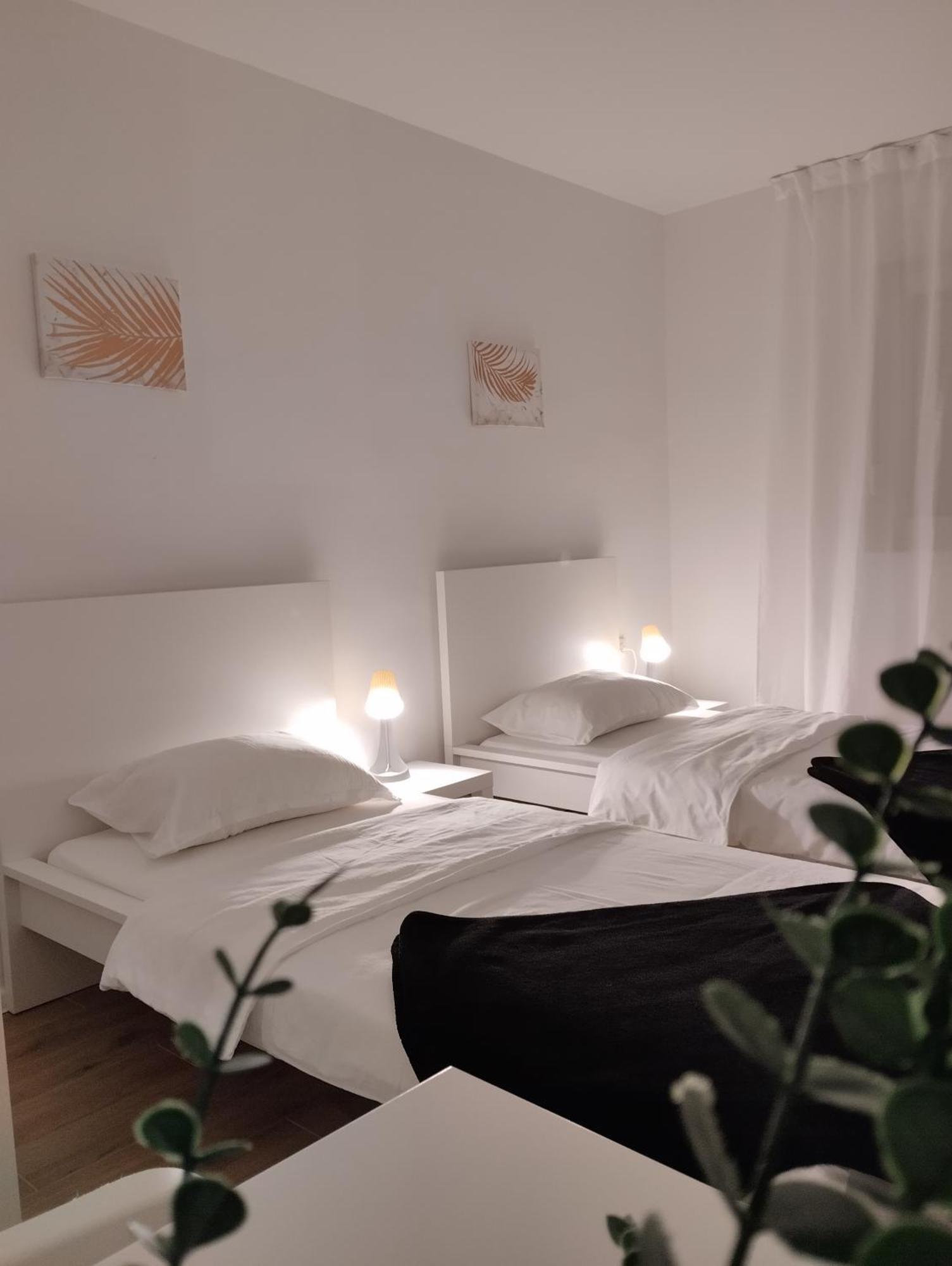Marija Apartman Osijek Extérieur photo